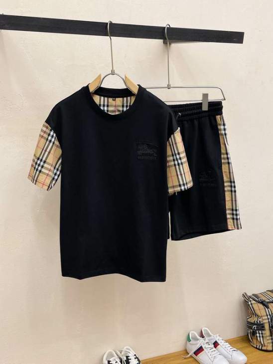 Picture of Burberry Shirt Pant Suits _SKUBurberryM-3XLxetr0220423